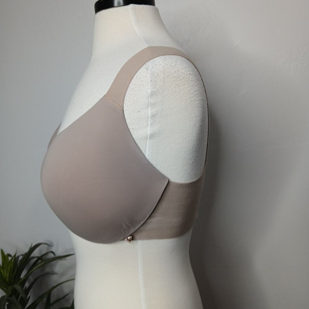 Victorias Secret Bra Womens 38DDD Beige Wireless Padded T Shirt Comfort Seamless - Picture 3 of 9